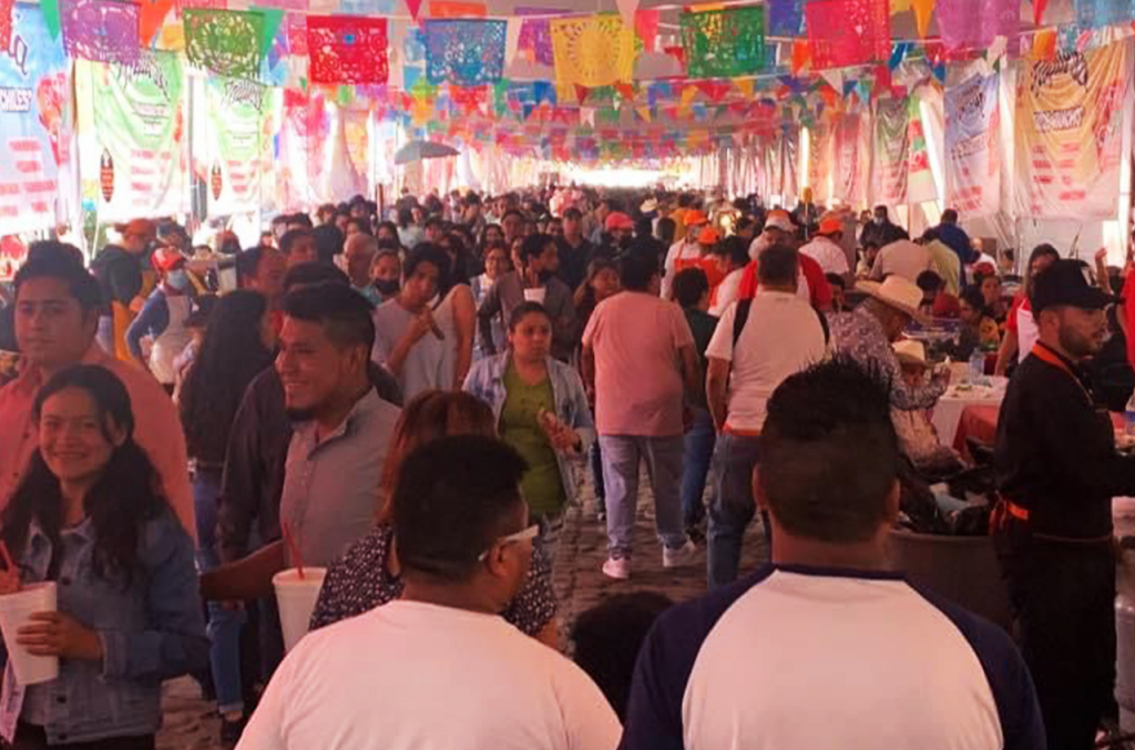 Llevan A Cabo Feria Del Taco En Zinacantepec 8 Columnas