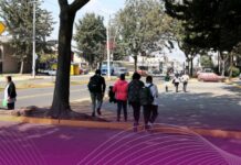 Ricardo Moreno entrega Sendero Seguro en La Crespa Floresta