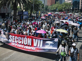CNTE se moviliza en CDMX; prevén otras 10 concentraciones